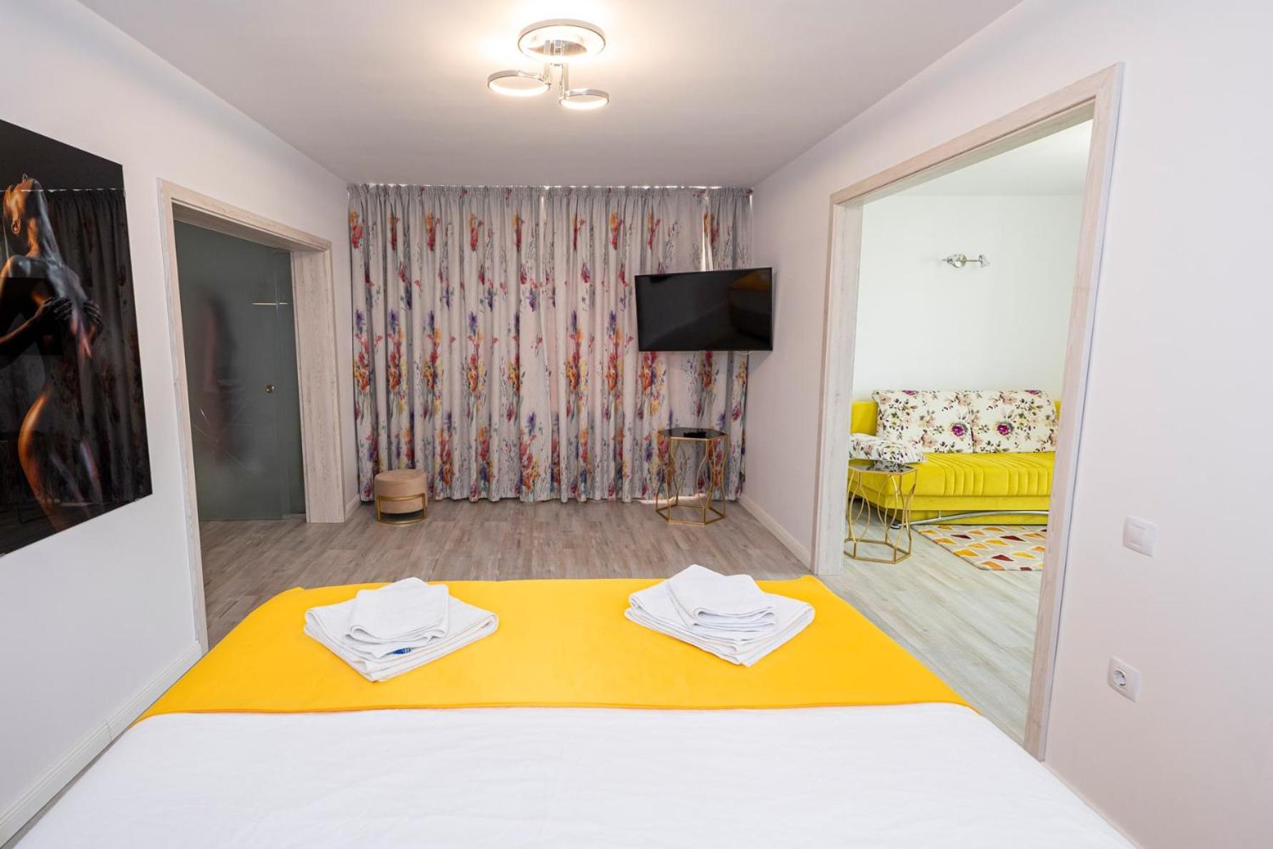 Aqua Breeze Apartment Galaţi Exterior foto